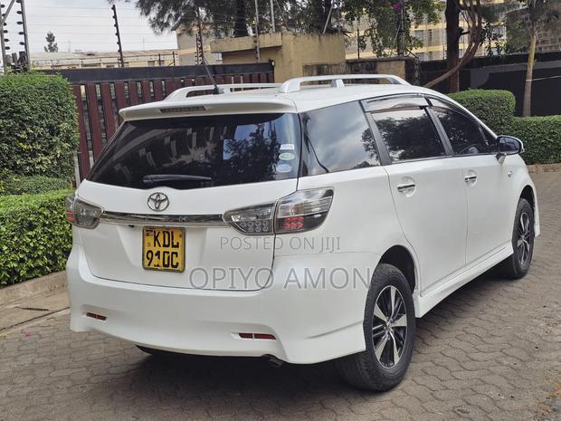 Toyota Wish 2015 White