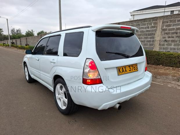 Subaru Forester 2006 White