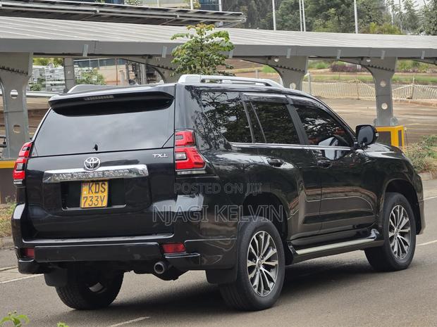 Toyota Land Cruiser Prado 2.8 2020 Black