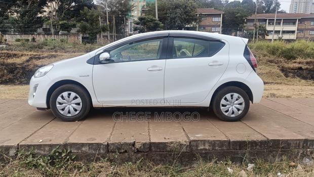 Toyota Aqua 2016 White