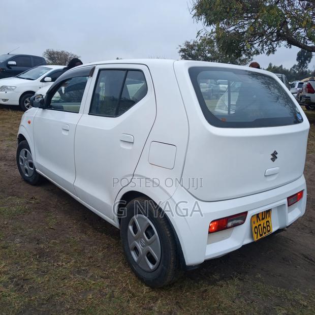 Suzuki Alto 2017 White