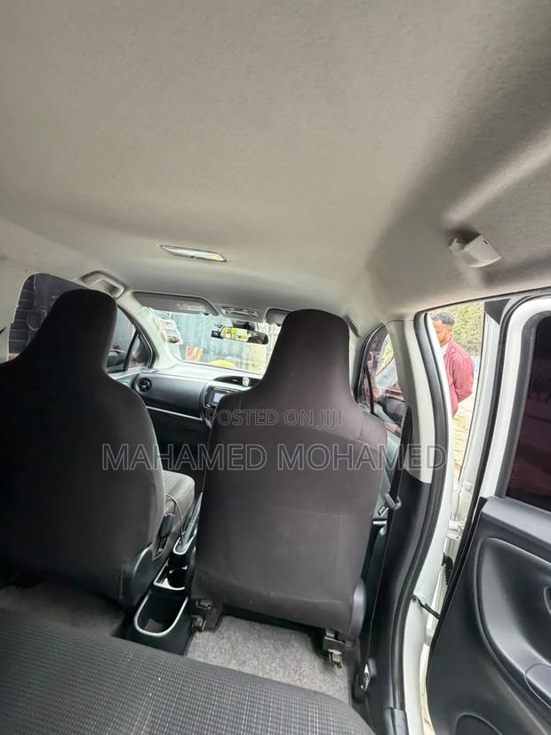 Toyota Vitz 2017 White