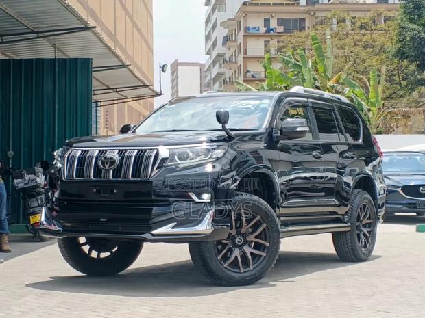 Toyota Land Cruiser Prado 2019 Black