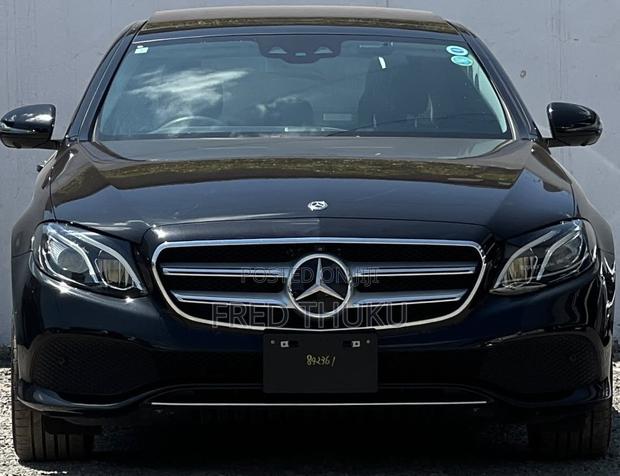 Mercedes-Benz E200 2019 Black