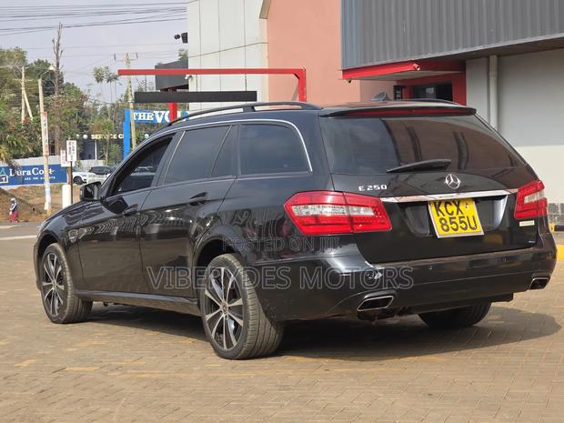 Mercedes-Benz E250 2012 Black