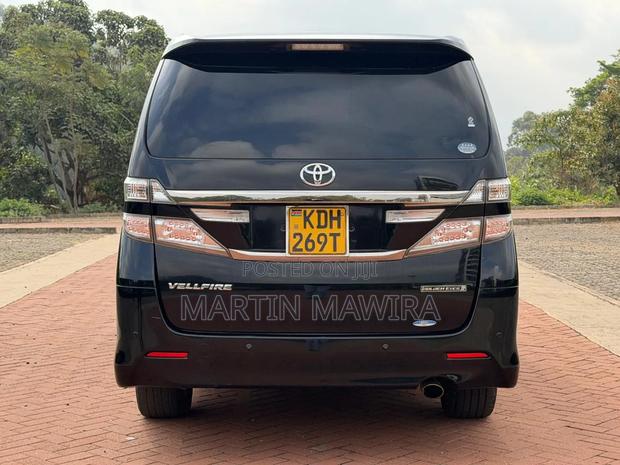 Toyota Vellfire 2014 Black