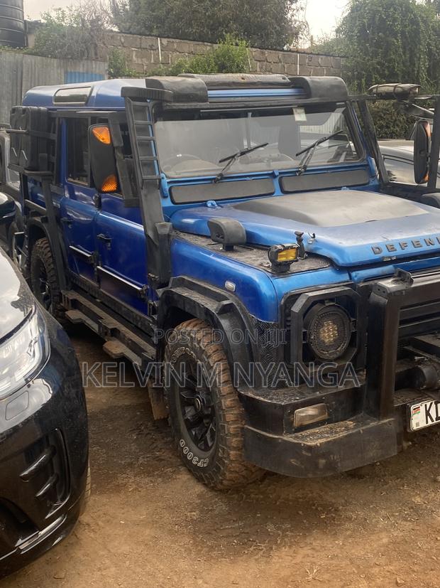 Land Rover Defender 2010 Blue