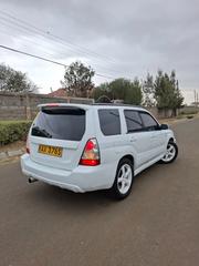 Subaru Forester 2006 White for sale