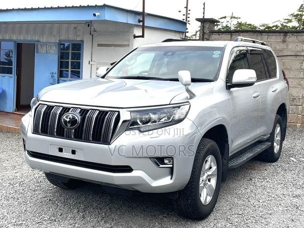 Toyota Land Cruiser Prado 2.7 2019 Silver