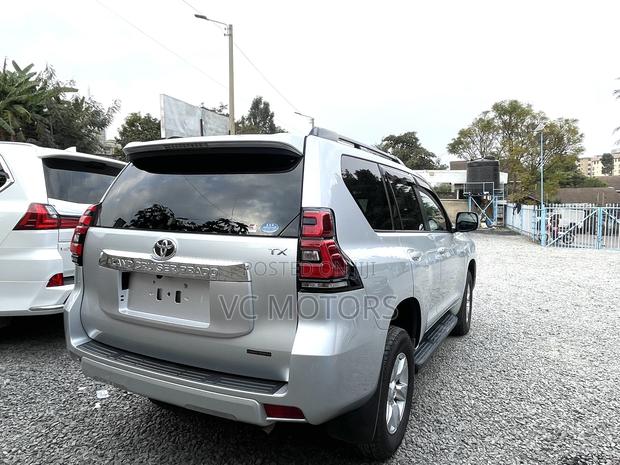 Toyota Land Cruiser Prado 2.7 2019 Silver