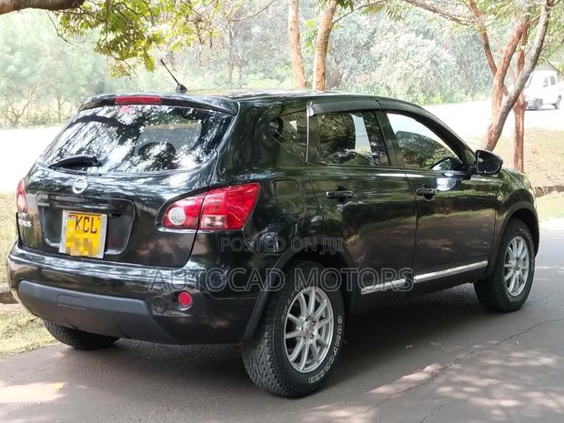 Nissan Dualis 2010 Black
