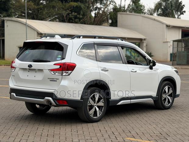 Subaru Forester 2019 White