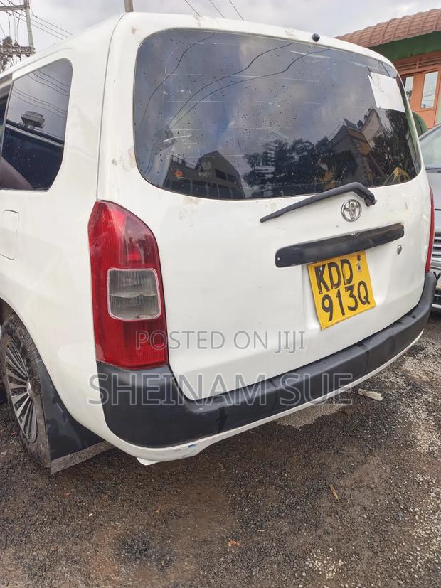Toyota Probox 2014 White