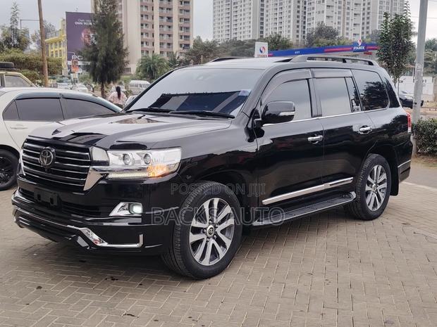 Toyota Land Cruiser 4.6 V8 ZX 2015 Black