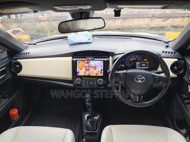 Toyota Corolla Fielder 2017 White