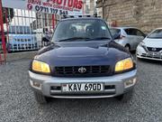 Toyota RAV4 Automatic 2000 Blue for sale