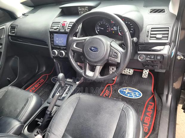 Subaru Forester 2019 Black