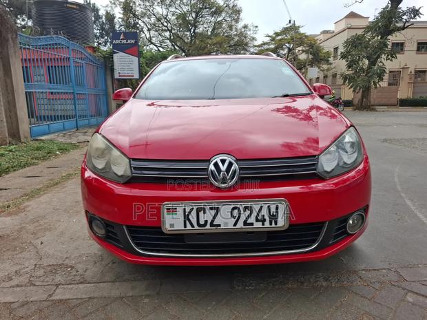 Volkswagen Golf 2013 Red
