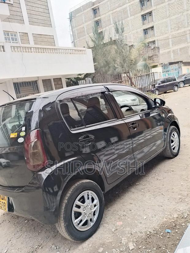 Toyota Passo 2015 Black