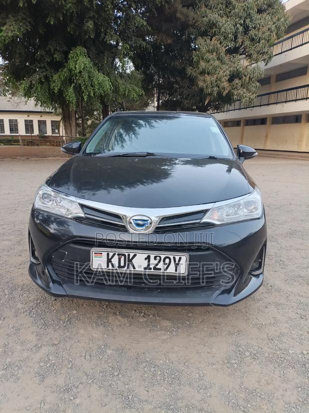 Toyota Corolla Fielder 2016 Black