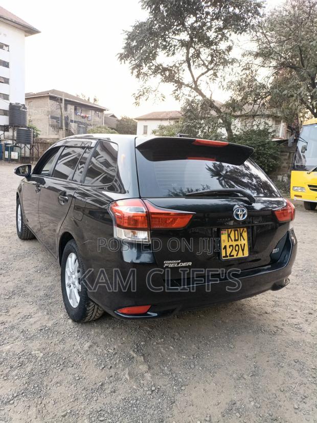 Toyota Corolla Fielder 2016 Black