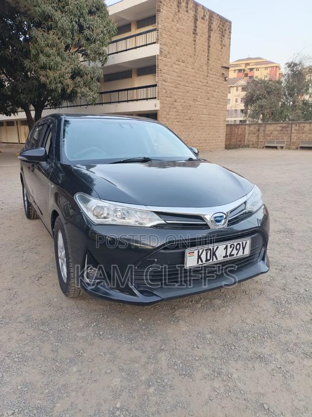 Toyota Corolla Fielder 2016 Black