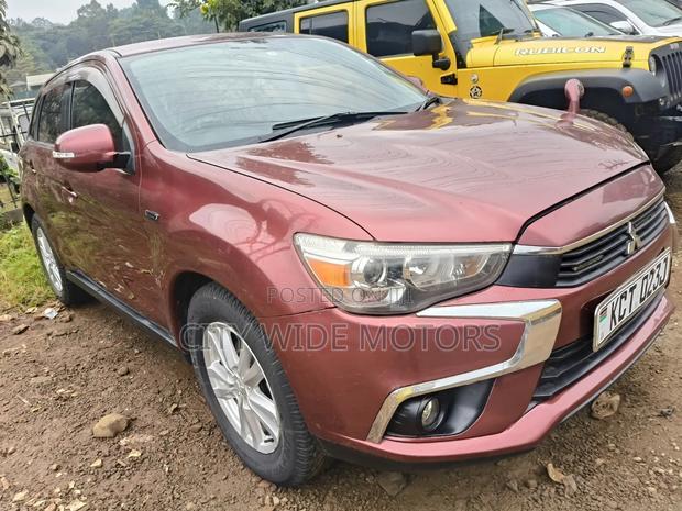 Mitsubishi RVR 2.0 2012 Maroon