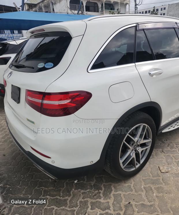 Mercedes-Benz GLC-Class 2018 White
