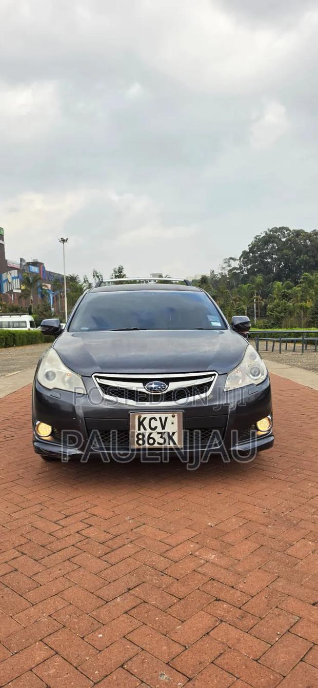 Subaru Legacy 2012