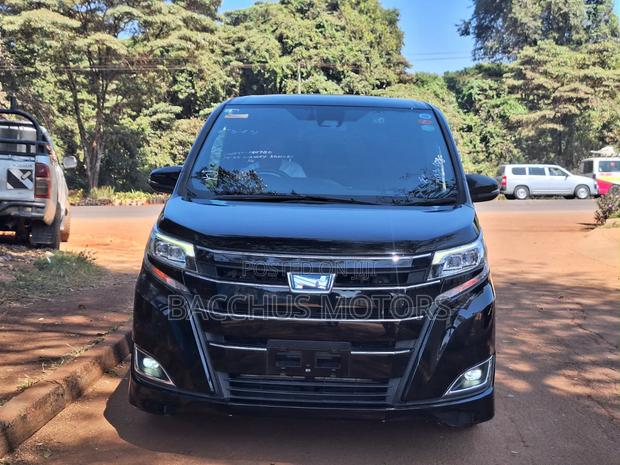 Toyota Noah 2019 Black