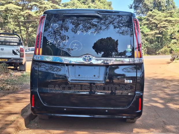 Toyota Noah 2019 Black