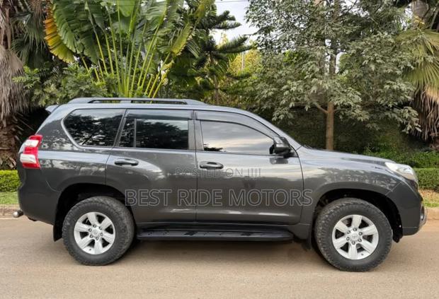 Toyota Land Cruiser Prado 3.0 D-4D (190 Hp) 7 seats 2016 Gray
