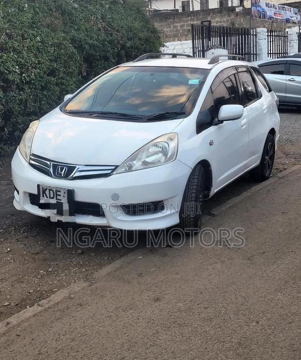 Honda Shuttle 2015 White