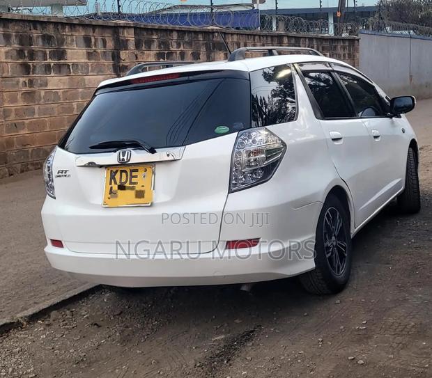 Honda Shuttle 2015 White
