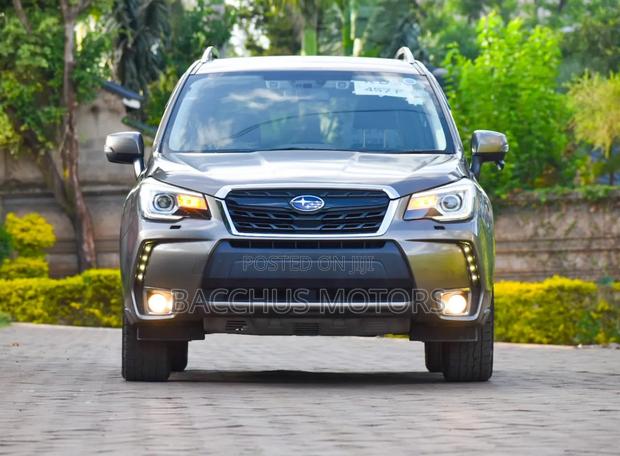 Subaru Forester 2017 Gray