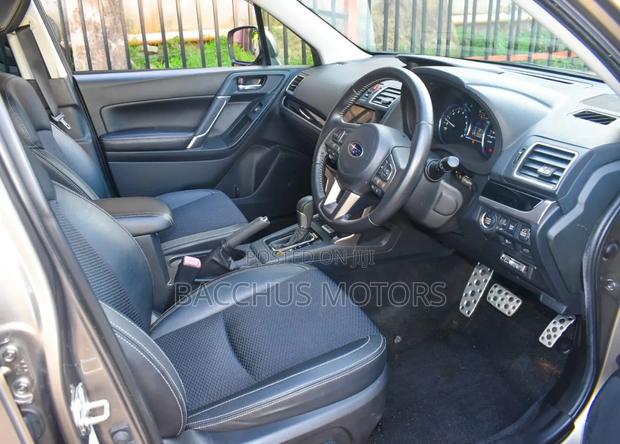 Subaru Forester 2017 Gray