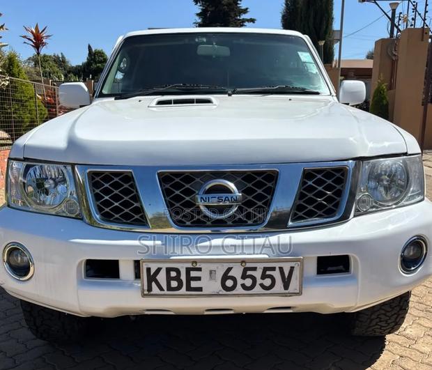 Nissan Patrol 2008 White