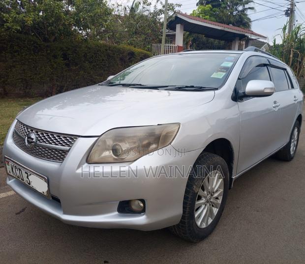 Toyota Corolla Fielder 2007