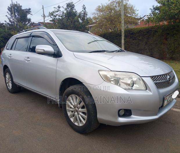 Toyota Corolla Fielder 2007