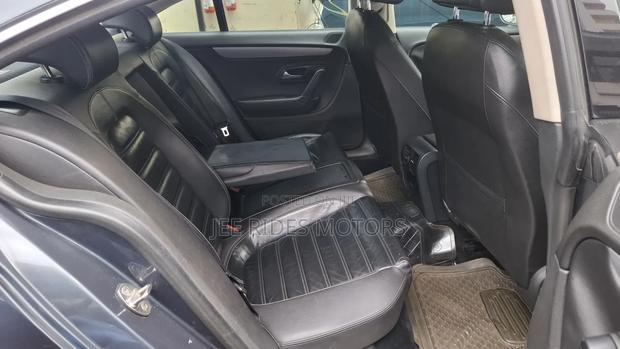 Volkswagen Passat 2015 Gray