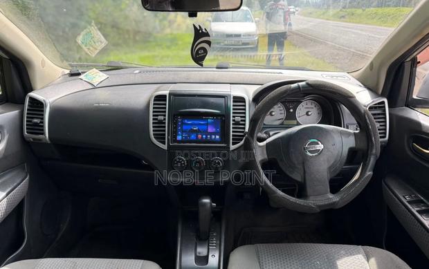 Nissan Wingroad 2007 Silver