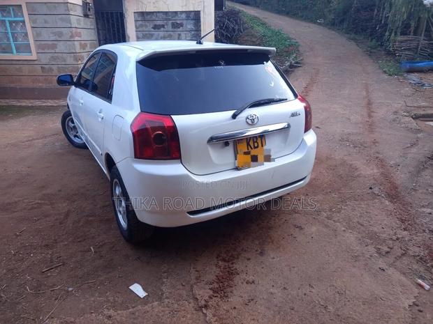 Toyota Corolla RunX 2005 White