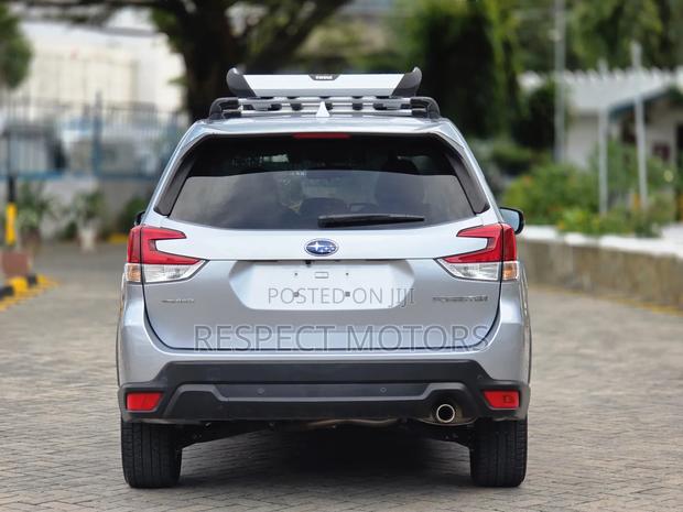 Subaru Forester 2018 Silver