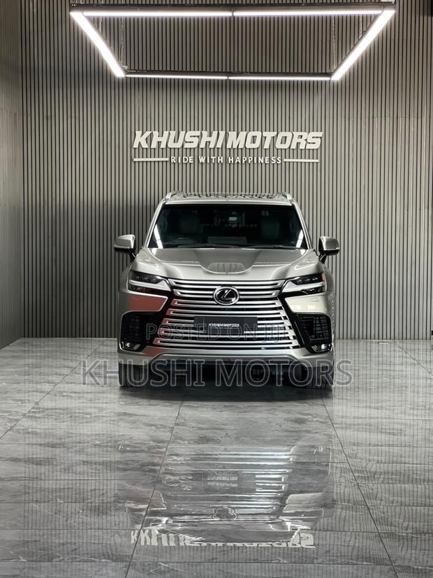 Lexus LX 2022 Gray