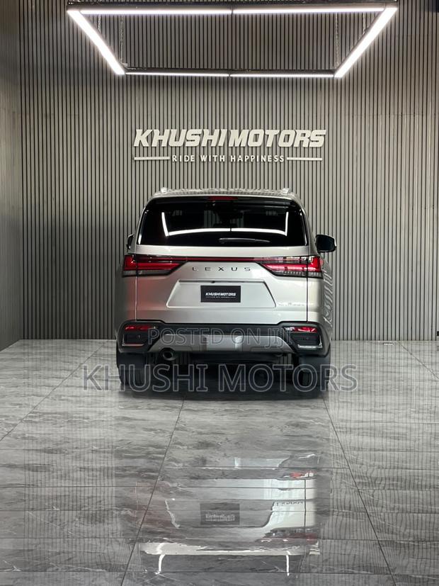 Lexus LX 2022 Gray