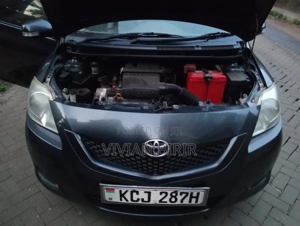 Toyota Belta 2009 Black