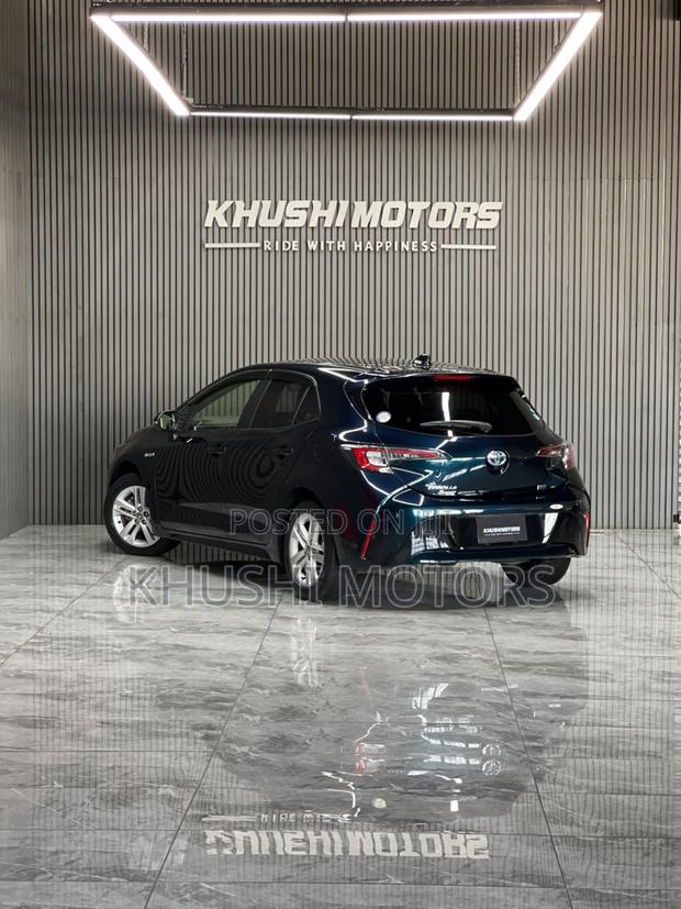 Toyota Corolla 2019 Blue