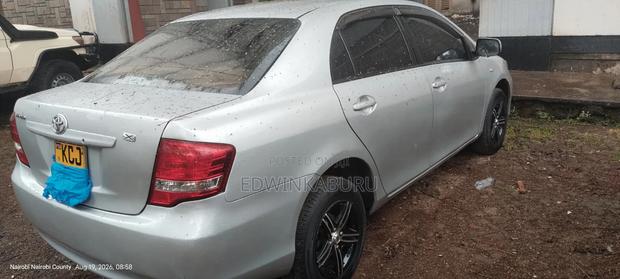 Toyota Axio 2009 Silver