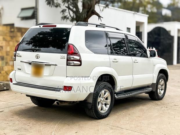 Toyota Land Cruiser Prado 3.4 5dr 2005 White