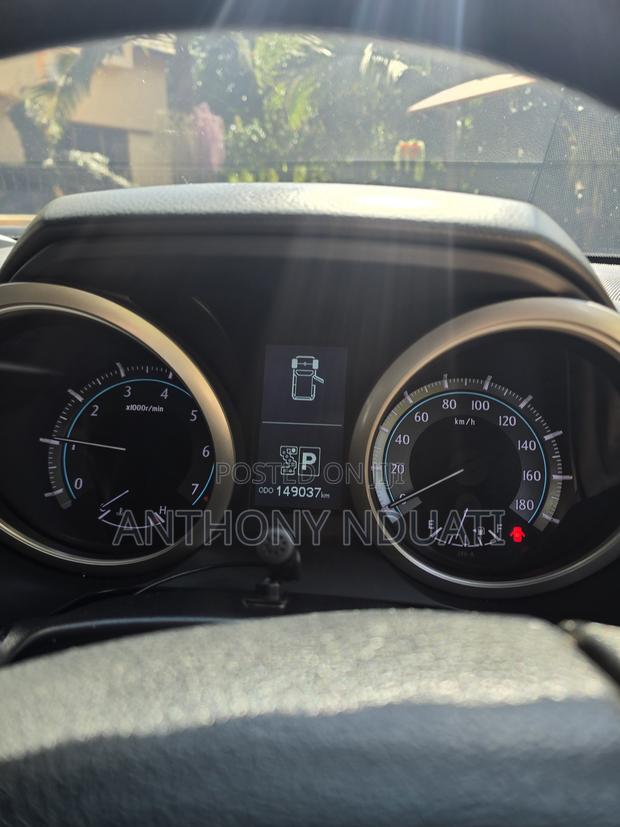 Toyota Land Cruiser Prado 2.7 i 2012 Pearl